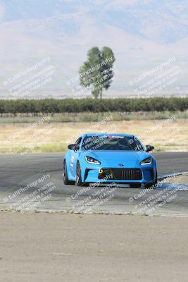 media/Sep-15-2024-Speed Ventures (Sun) [[7a54f7ed2f]]/Black Group/Session 1 (Outside Grapevine)/